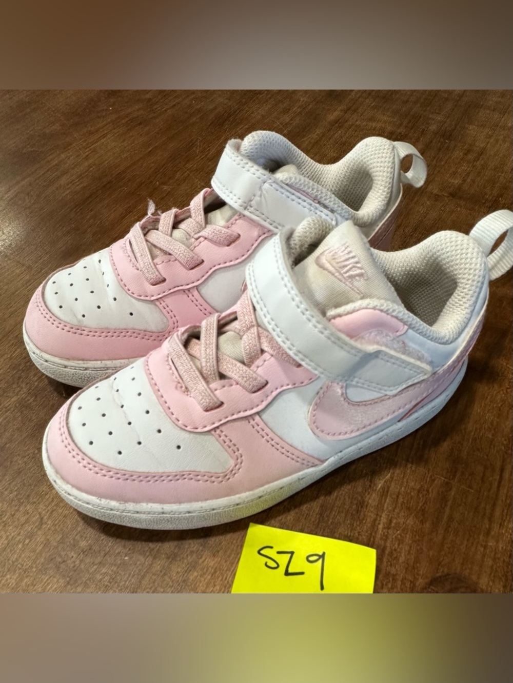 Nike Kids White and Light Pink Low-Top Sneakers